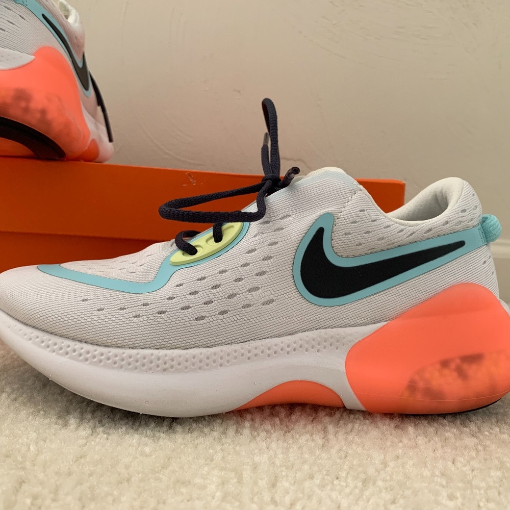 Nike Women's Joyride Run 2 POD 'Glacier Ice'